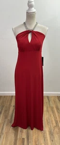 Connected NWT Red Halter Keyhole Long Formal Dress Women’s Size 10 Stretch - Picture 1 of 10