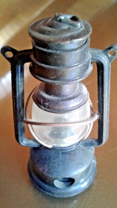 Pencil Sharper Lantern 3 ins. Made in China No Box - Picture 1 of 10