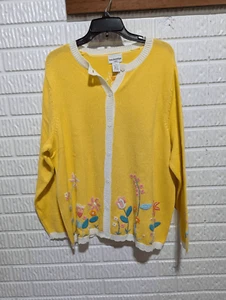 Breckenridge Ladies Yellow & White Trim Embroidered Flowers Cardigan Size 1X NWT - Picture 1 of 8