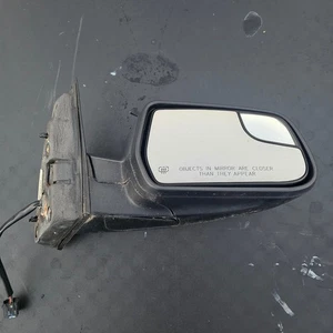 2010-2017 GMC Terrain Right Passenger Side Mirror Assembly OEM - Picture 1 of 2