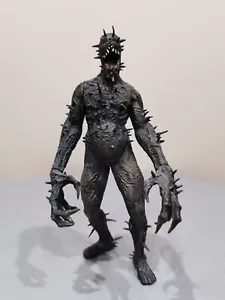 NECA Resident Evil 4 Regenerator Iron Maiden 7.5" Figure - 2006 Capcom - Imagen 1 de 12