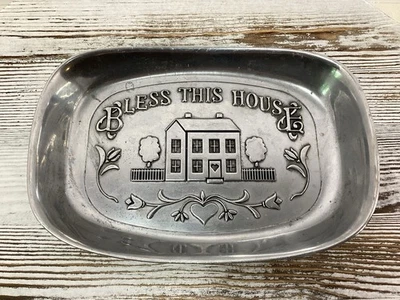 Металлическая сервировочная посуда Wilton Armetale «Благослови этот дом» сервировочное блюдо - Изображение 1 из 4