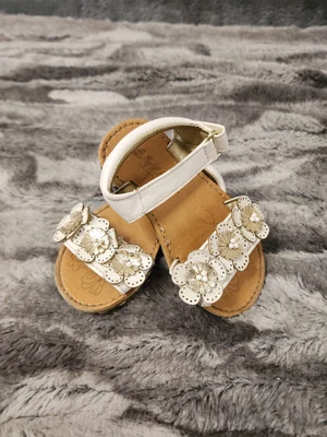 Self Esteem Girls Toddler White Flower Flat Beach/Summer Open Toe Sandals Size 5 - Image 1 of 4