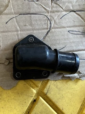 Hyundai Azera 2012-2017 tubo de entrada de refrigerante va a manguera PPA-GF35 Foto 1 de 4