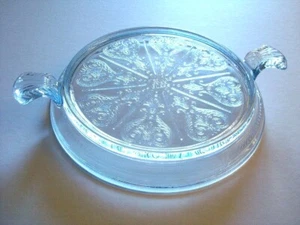 Cazuela de colección FIRE KING Horno Vidrio PLACA CALIENTE TRIVET AZUL ZAFIRO Mango de pestañas - Imagen 1 de 4