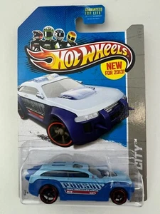 Hot Wheels 2013 HW City HW Pursuit - Picture 1 of 7