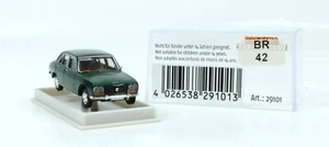 H0 Brekina 29101 Peugeot 504 verde scuro confezione originale - Foto 1 di 3