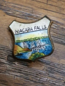 Spilletta Spilla metallo e smalti Niagara Falls  Metal Enamel Pin Badge V3 ^ - Imagen 1 de 2