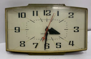 MCM Vintage General Electric Wall Clock Model #2153 Green - Picture 1 of 10