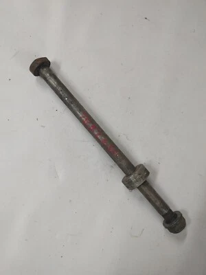 1978 Kawasaki KZ650 Rear Wheel Axle  41068-1086 — 第 1/4 张图片