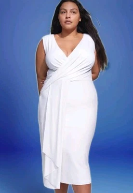 VESTIDO MIDI BLANCO DRAPEADO ASIMÉTRICO ELOQUII X JASON WU TALLA 16 Foto 1 de 4