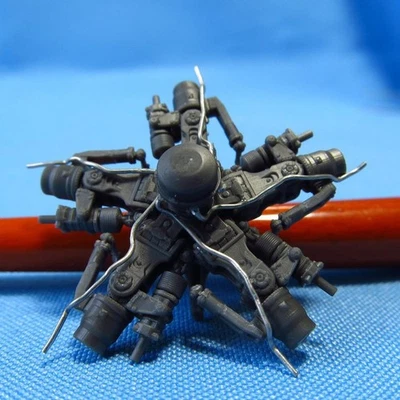 Mi-24 Main Rotor 1:48 Resin (per Zvezda, Revell, Monogram Helicopter Model Kit) - Immagine 1 di 4