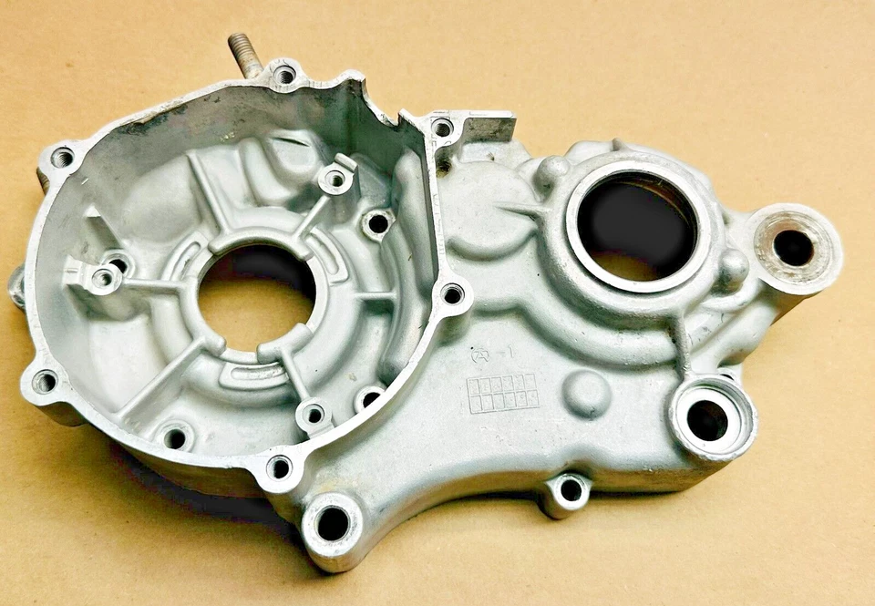 Kawasaki KX 80 1989 lado izquierdo cárter motor 14001-5254 motor KX80 89 MITAD Foto 1 de 4