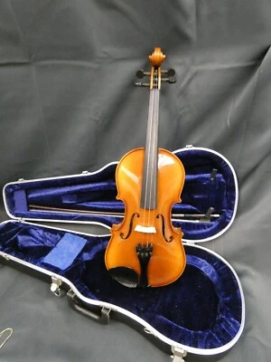 Knilling Model 3105FH 15.5" Full-Sized Viola Outfit - Image 1 of 4