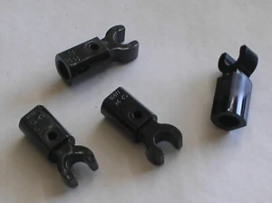 4 x LEGO Black Bar Holder with Clip 11090 / Set 75087 75157 75201 70724 75158... - Foto 1 di 1
