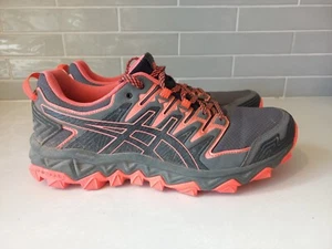 Asics Gel Fuji Trabuco 7 Womens Trail Running Hiking Shoes US Size 10 Coral Grey - Foto 1 di 15
