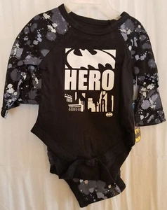 BOYS INFANT DC COMICS BATMAN HERO BLACK WHITE SIZE 3-6 MONTHS 2 PACK CREEPER NWT - Picture 1 of 12