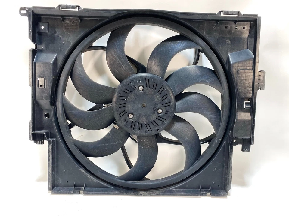 12-16 BMW SERIE 328I 428I 2.0L MOTOR RADIADOR REFRIGERACIÓN VENTILADOR MONTAJE OEM Foto 1 de 3