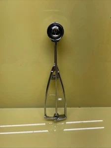 HECHO EN ALEMANIA* Pequeño 1/4” CUCHARADA BOLA DE MELÓN CUCHARAS DE ACERO INOXIDABLE ESTÁNDAR Gallo - Imagen 1 de 4