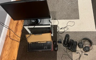 Cyber Power Gaming Pc Tower Bundle MUST SEE!!!! - Image 1 of 4