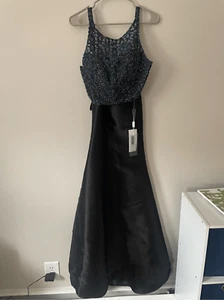 Madison James Size 8 Black Two Piece Prom Full Length Dress - Picture 1 of 6