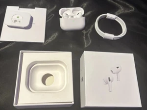 Apple AirPods Pro 2nd Generation with MagSafe Charging Case (USB-C) White NEW - Photo 1 sur 2