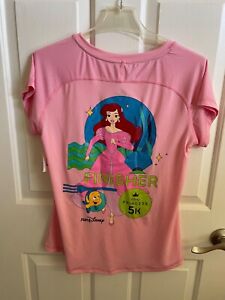 2024 MEDIUM RunDisney Princess 5K Finisher Shirt Ariel Little Mermaid Pink