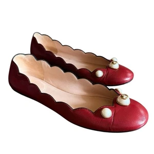 Gucci Red Scalloped Leather Interlocking G Faux Pearl Ballet Flats EU 37 US 7 - Picture 1 of 14