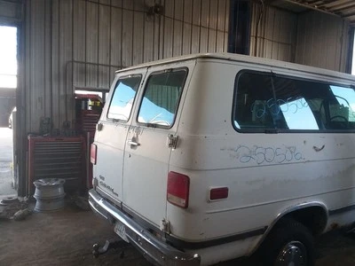 Freios traseiros a tambor cilindro mestre de freio compatível com 85-96 Chevrolet 30 Van 2074258 - Imagem 1 de 4