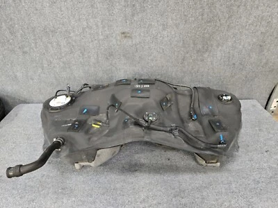 CONJUNTO DE ENCHIMENTO GALÃO TANQUE DE COMBUSTÍVEL GASOLINA LEXUS 2012 IS250 IS350 F-SPORT FABRICANTE DE EQUIPAMENTO ORIGINAL - Imagem 1 de 4