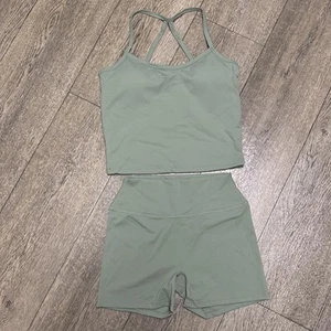 Two Piece Active Set (C280) - Picture 1 of 5