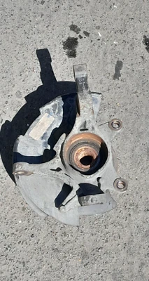 2014 Hyundai Elantra Front left driver side Knuckle spindle OEM - Image 1 of 3