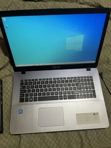 Asus Vivo book 17 Inch Laptop X705M - Intel N4020 8GB 1TB Win 10 - Picture 1 of 4