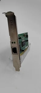 D-Link DFE-528TX - Ethernet 10/100Mbps - Carte PCI - RJ45 - ordinateur de bureau - Photo 1/3