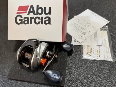 Carrete de baitcasting Abu Garcia REVO 5 X-Winch diestro de Japón Foto 1 de 4