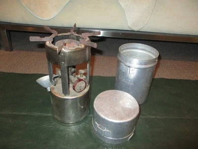 Coleman B46 No. Vintage Estufa de bolsillo de campo GI 530 299 Era Segunda Guerra Mundial con estuche Foto 1 de 4