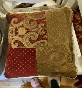 LAURA ASHLEY BURGUNDY GOLD DOTS CUSHION-AS NEW-Feather Insert-ROPE-EDGING-43x43c - Picture 1 of 10