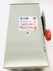 EATON ELECTRIC BOX DH261URK 30AMPS - 600V MAX AC OR DC, 2 POLE - Picture 1 of 6