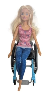 Barbie Doll With Wheelchair 2018 Mattel Blonde Made To Move Articulated - Picture 1 of 4