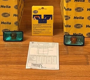 NOS RARE GREEN HELLA MAGIC COLOUR GREEN FENDER INDICATORS FOR VW GOLF MK3 - Picture 1 of 1