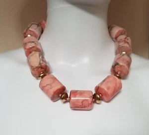 NEST Howlite Necklace Salmon Colored Stone Barrel Beads - Picture 1 of 4