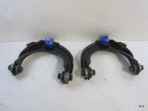 One Pair Front Upper Left & Right Control Arms X620616 X620617 - Picture 1 of 4