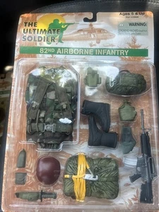 Ultimate Soldier 82nd Airborne Infantry Accessory Pack 33060 1998 - Bild 1 von 3