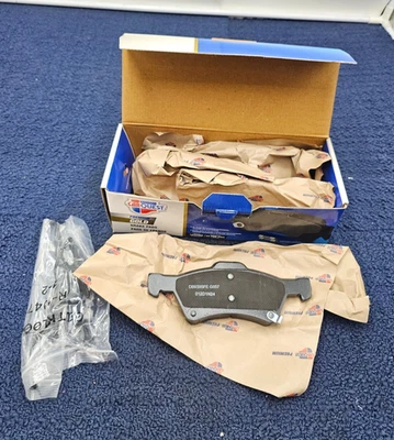 适用于 Select 01-07 克莱斯勒道奇型号半金属前刹车片 GMKD857 — 第 1/4 张图片