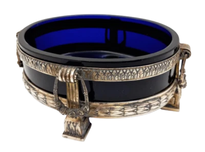 Centro de mesa de vidrio azul cobalto con base de plata 800 -- Alemania del siglo XIX Foto 1 de 4