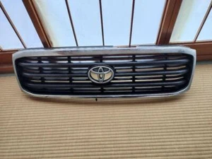 Toyota Genuine Front Grill Land Cruiser 100 first model 53111- 60350 Used Japan - Picture 1 of 8