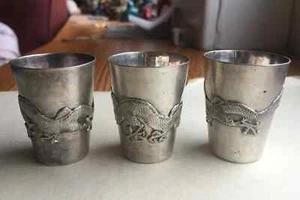 Tres (3) tazas antiguas de plata esterlina de exportación china con bisagra Wang, WH90, dragones - Imagen 1 de 5