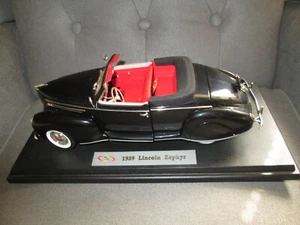 1939 Lincoln Zephyr Convertible - Picture 1 of 2