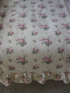 Ralph Lauren QUEEN Sophie Brooke Yellow Ruffled Flat Sheet Country Cottage - Picture 1 of 5