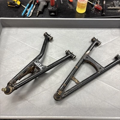 2009 Polaris Sportsman 550 4x4 Front Lower Upper Left Control A Arms Arm - Image 1 of 4